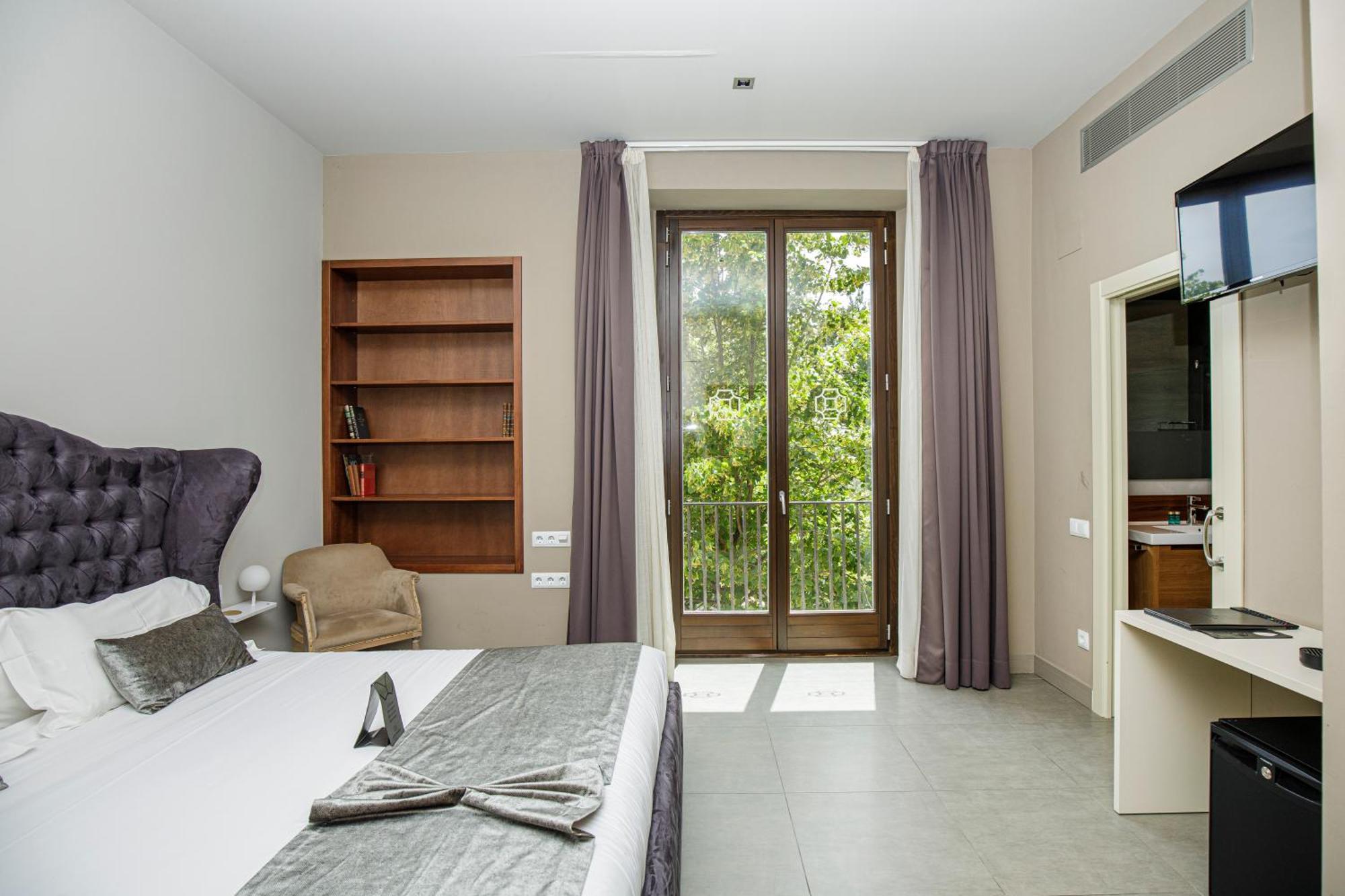 Les Clarisses Boutique Hotel Vic Exterior photo