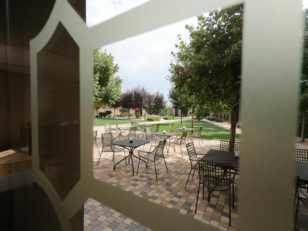 Les Clarisses Boutique Hotel Vic Exterior photo